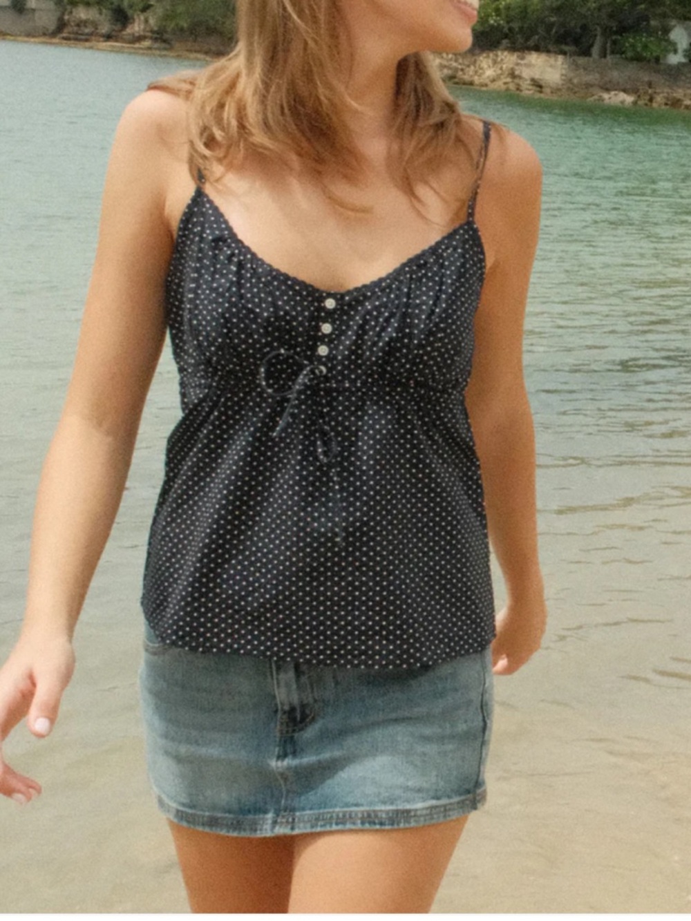 BRANDY MELVILLE TIFFANY TANK